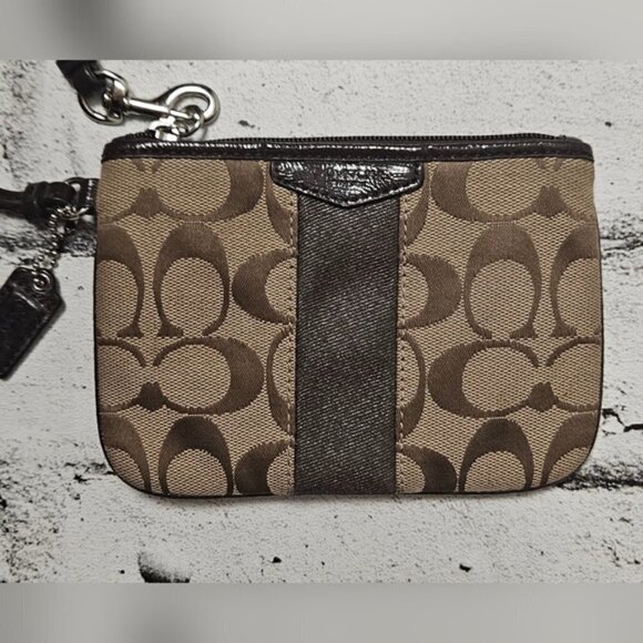 Coach Signature Stripe Small Wristlet Mahogany Khaki F51158 - Picture 2 of 5